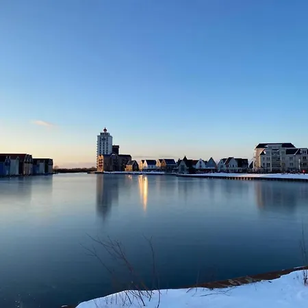 Alpehytte In Near Veluwemeer *