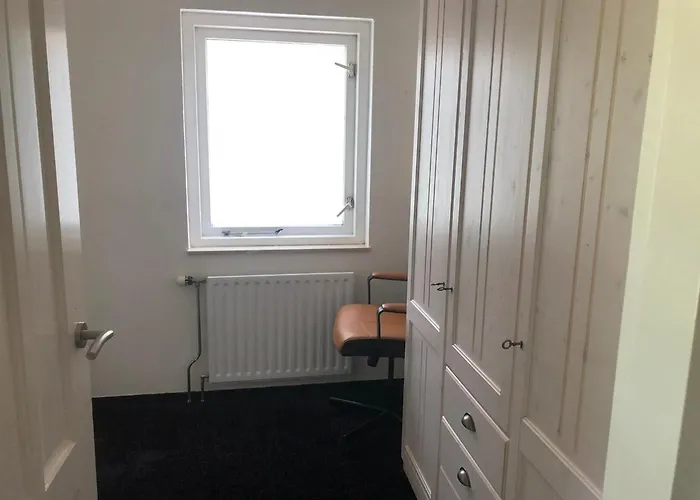 Alpehytte In Near Veluwemeer